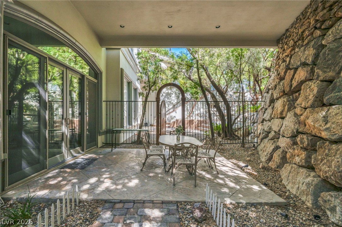 Image of house photo