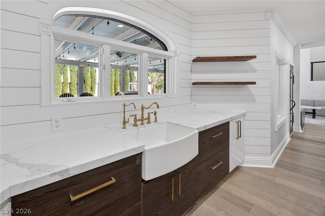 Image of house photo