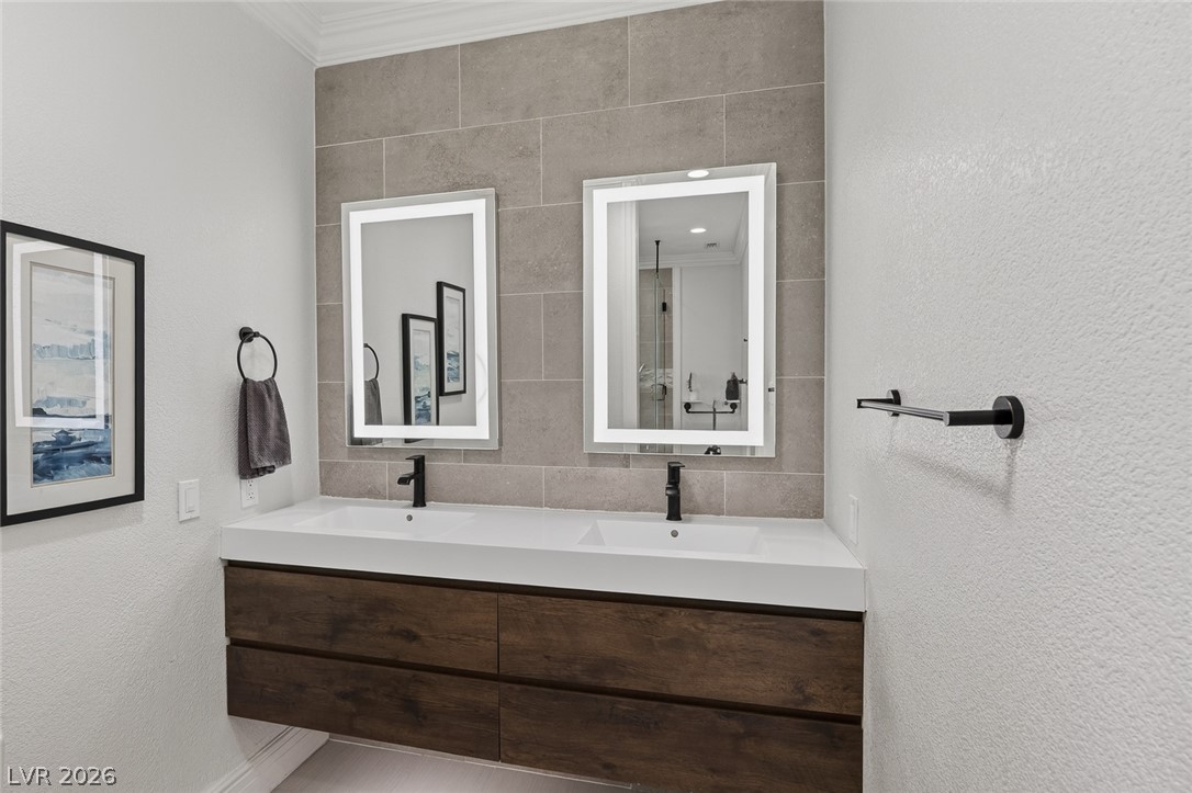 Image of house photo