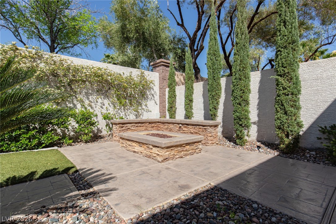 Image of house photo