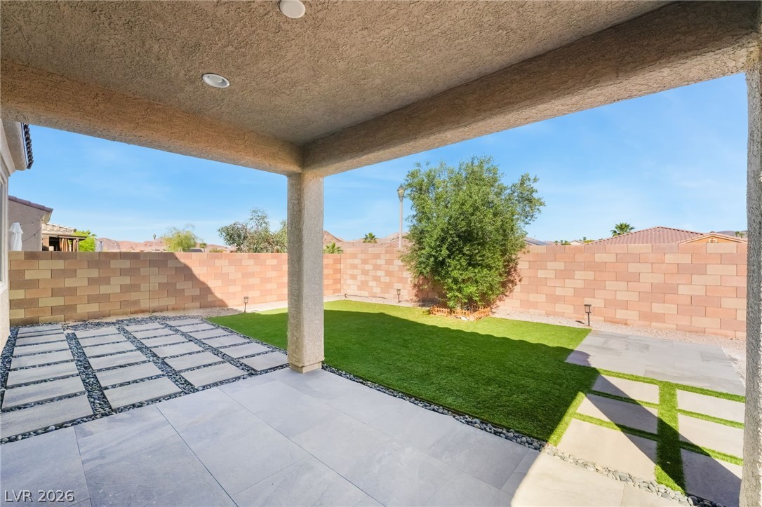 Image of house photo