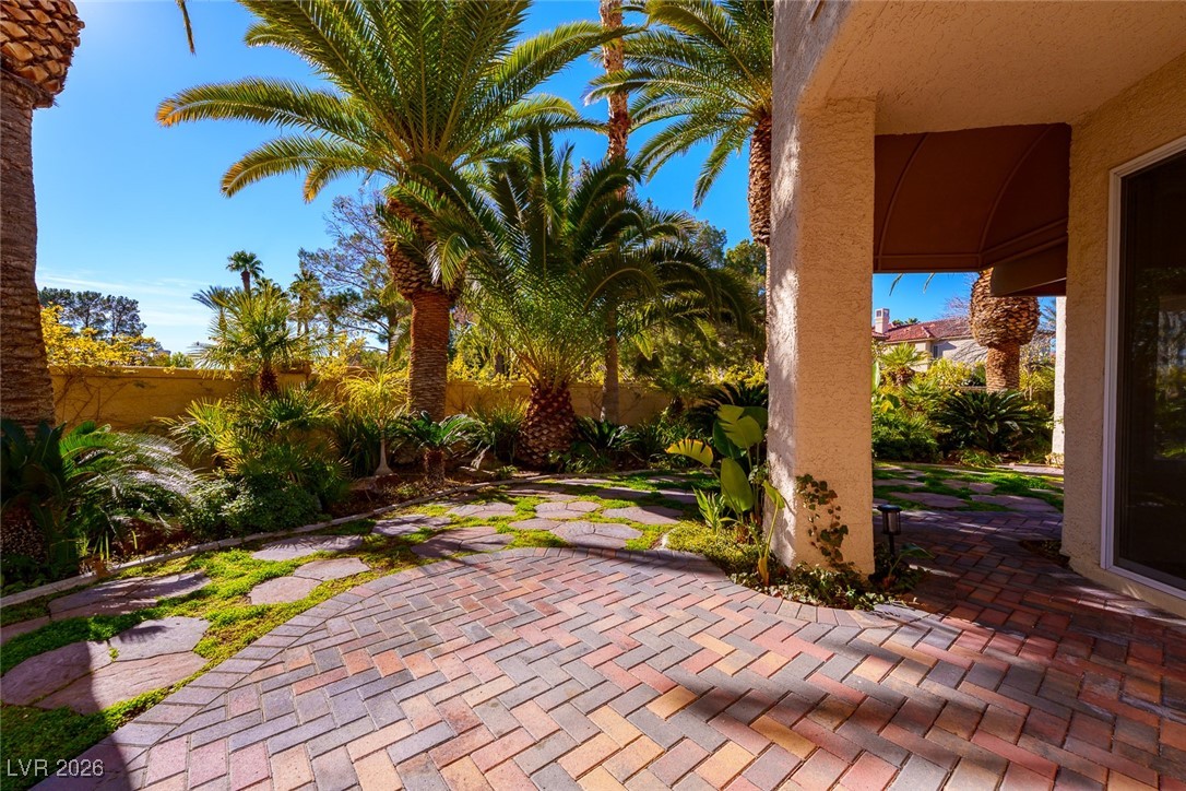 Image of house photo