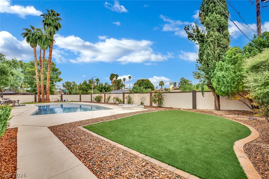 Image of house photo