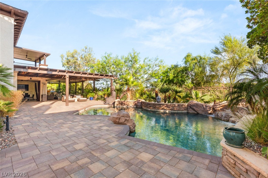 Image of house photo