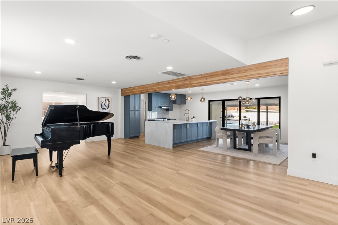 Image of house photo