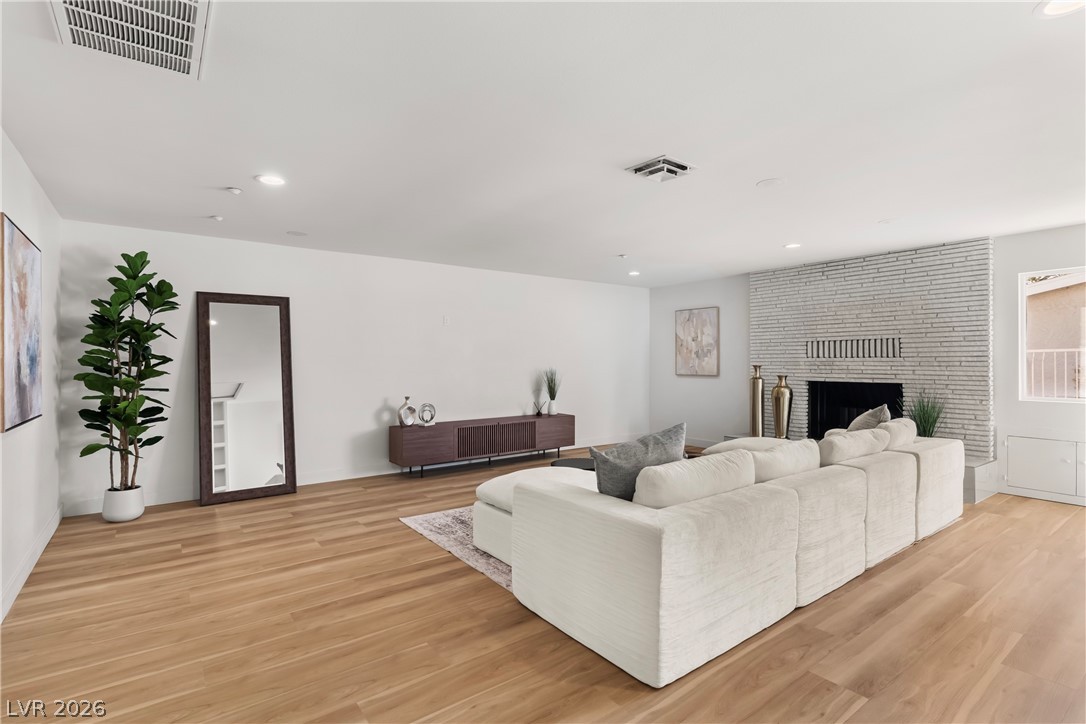 Image of house photo