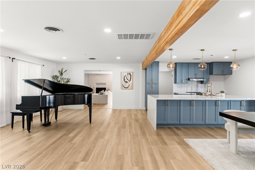 Image of house photo