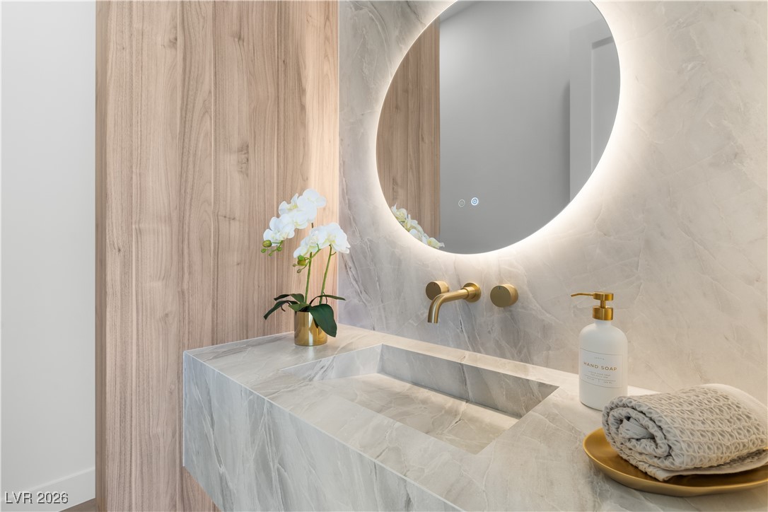 Image of house photo