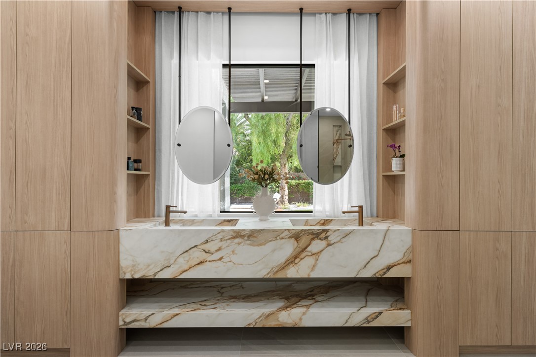 Image of house photo